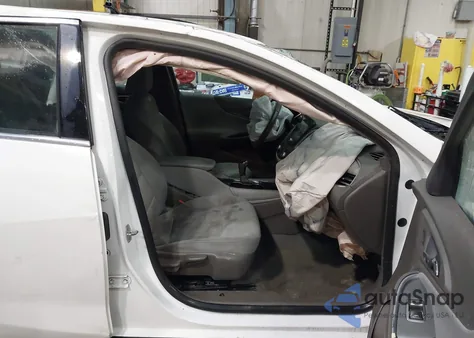 2018 Chevrolet Malibu Lt from USA, damaged, VIN 1G1ZD5ST7JF122328